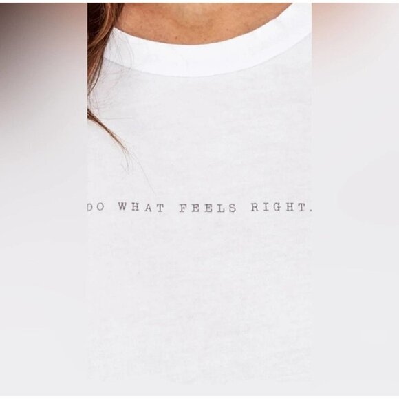 NEW MATE the Label White Organic Cotton "Do what feels right." Classic Crew Tee - Picture 5 of 9